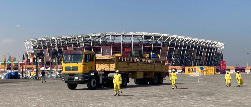 Aufräumarbeiten am Stadion 974 in Katar