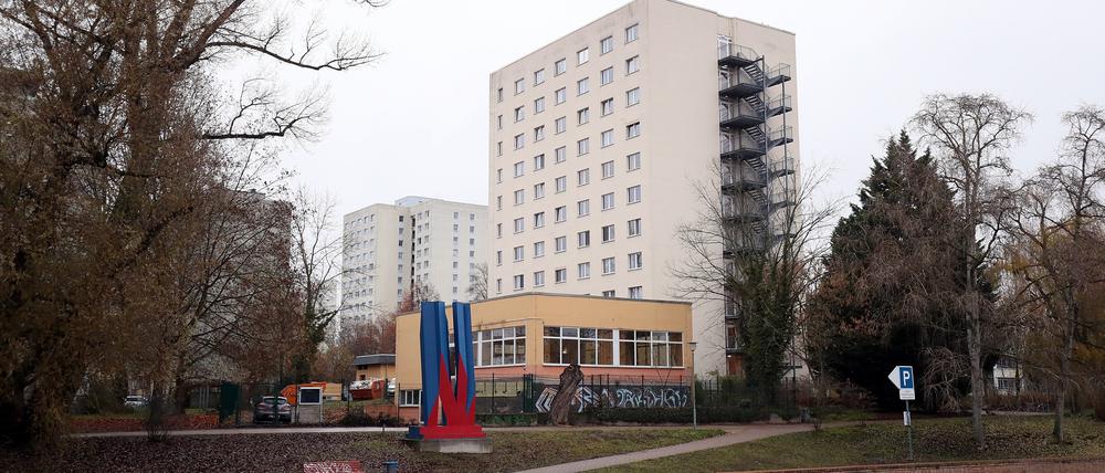Die Josephinenanlage in Potsdam bot einst über 100 Senior:innen ein Zuhause. Heute vermietet die Eigentümerin die Appartements über Airbnb.