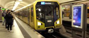 Die U7 verbindet Spandau mit Neukölln. Sie könnte künftig bis zum Hahneberg fahren.