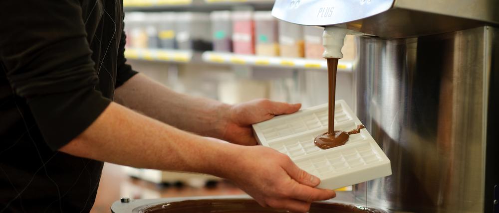 In der Manufaktur Chocri werden individuelle Schokoladen hergestellt. Doch im April 2023 schließt der Betrieb.
