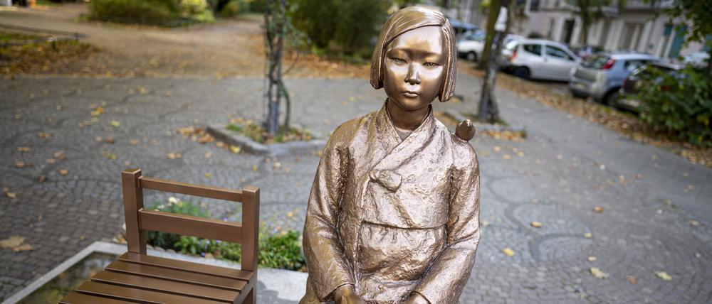 Die „Trostfrauen“-Statue steht in Berlin-Moabit.