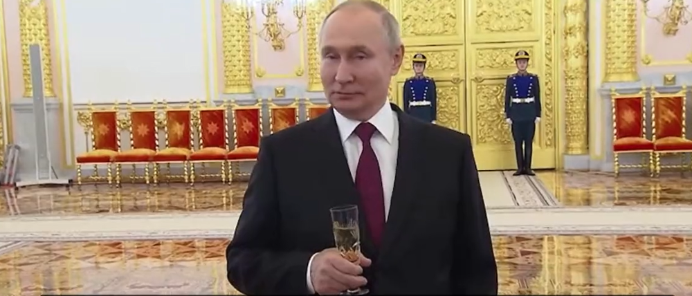 Wladimir Putin bei einer Rede zur Ehrung der „Helden Russlands“.