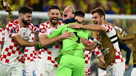 Torwart Dominik Livakovic und seine Teamkollegen.