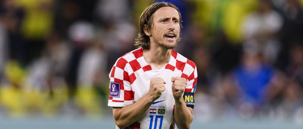 Das Team um Luka Modric hat sich über zwei Elfmeterschießen und eine Nullnummer im letzten Gruppenspiel ins Halbfinale gebracht.