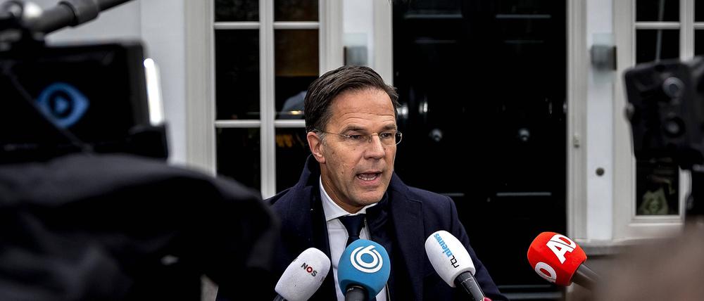 Premierminister Mark Rutte nach einem Gespräch im Catshuis über die Entschuldigung des Kabinetts für die niederländische Sklaverei-Vergangenheit.