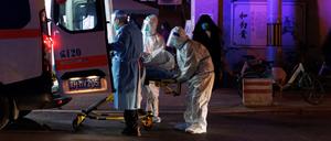 Klinikpersonal in Peking. 