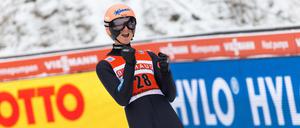 Karl Geiger hatte beim Weltcup in Titisee-Neustadt meistens gute Laune.
