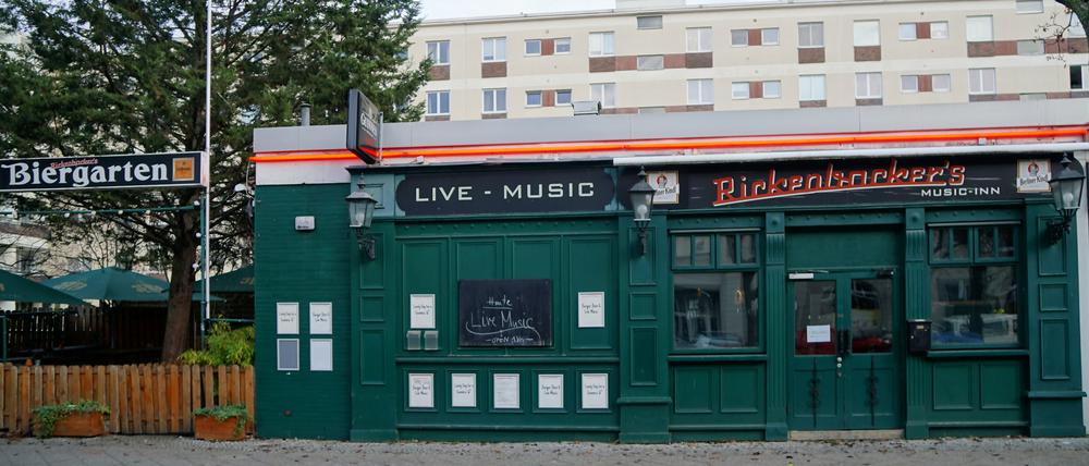 Bald schließt der Irish Pub Rickenbacker’s Music-Inn an der Bundesallee in Berlin-Wilmersdorf.
