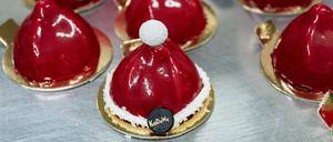 Produktion in der Patisserie vom Kaufhaus des Westens (KaDeWe), in Berlin.