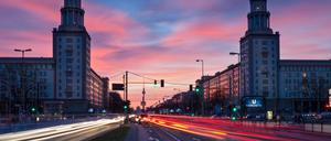 Die Karl-Marx-Allee am Frankfurter Tor.