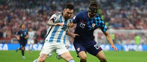 Argentiniens Superstar Lionel Messi (35) ließ Kroatiens Josko Gvardiol (20) am Dienstagabend alt aussehen.