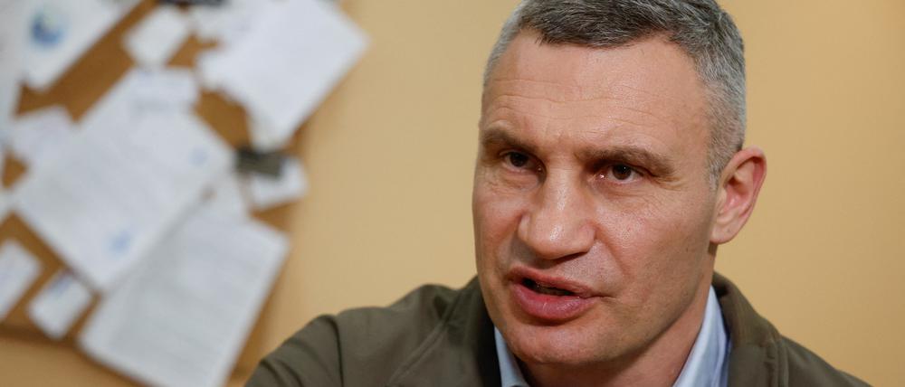 Kyiv Mayor Vitali Klitschko attends an interview with Reuters, amid Russia's attack on Ukraine, in Kyiv, Ukraine December 7, 2022. REUTERS/Valentyn Ogirenko