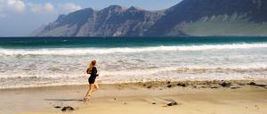 Maria Tietze muss im Trainingslager morgendliche Runden über Lanzarote laufen. (Symbolbild)