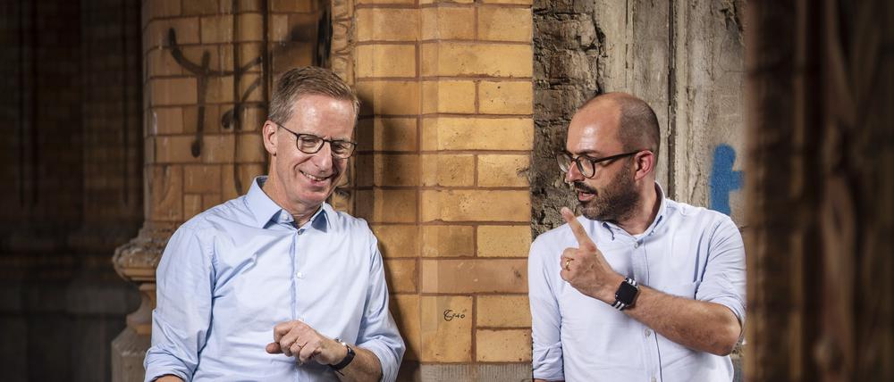 Michael Huether (l.), Direktor des Instituts der deutschen Wirtschaft, und Lasse Rheingans, Unternehmer und Autor.