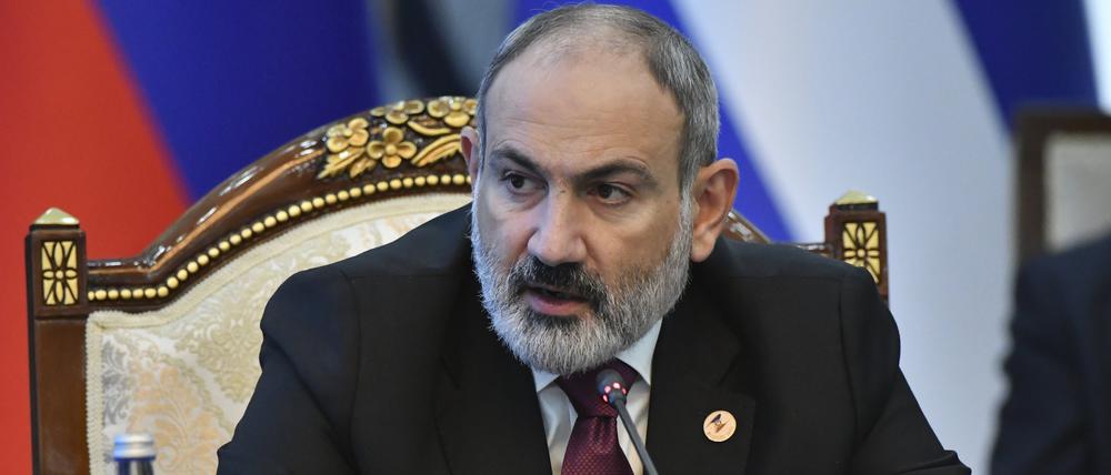 09.12.2022, Kirgistan, Bishkek: Nikol Paschinjan, Premierminister von Armenien, spricht während eines Gipfeltreffens des Zwischenstaatlichen Rates der Eurasischen Wirtschaftsunion (EAEU).