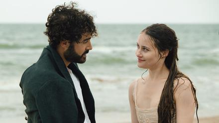 Sisi (Dominique Devenport) trifft Graf Andrássy (Giovanni Funiati).