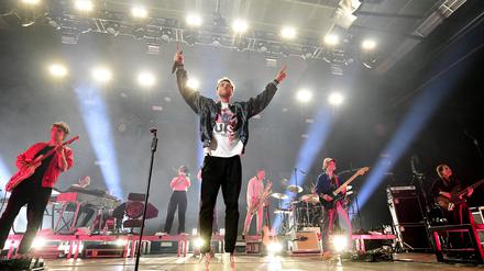 Clueso live in der Swiss Life Hall in Hannover.
