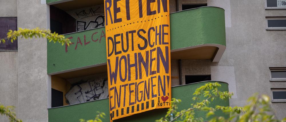 Die Initiative „Deutsche Wohnen und Co enteignen“ will große Wohnungskonzerne vergesellschaften.
