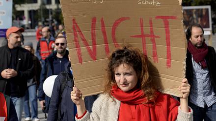 Am vierten Warnstreiktag im September hatten sich noch rund 3500 Lehrkräfte beteiligt. Seit November bröckelt die Teilnahme.
