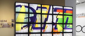 Videoinstallation von Michel Majerus aus dem Jahr 2000, aufgebaut im Neuen Berliner Kunstverein (n.b.k.)