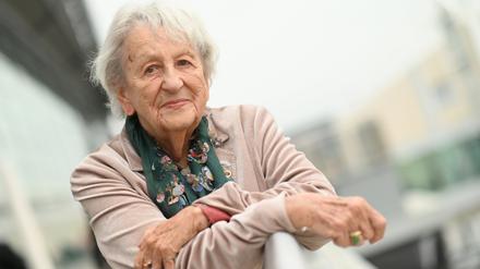 Die Autorin Ingrid Noll 2022 auf der Buchmesse in Frankfurt am Main. 