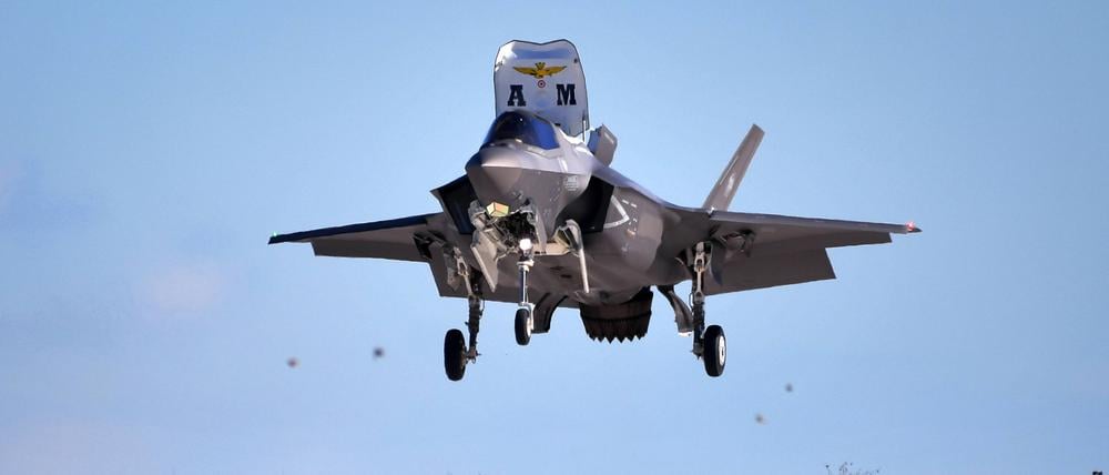 Ein Kampfjet des Typs Lockheed Martin F-35B Lightning II der italienischen Luftwaffe am 21. November 2022.