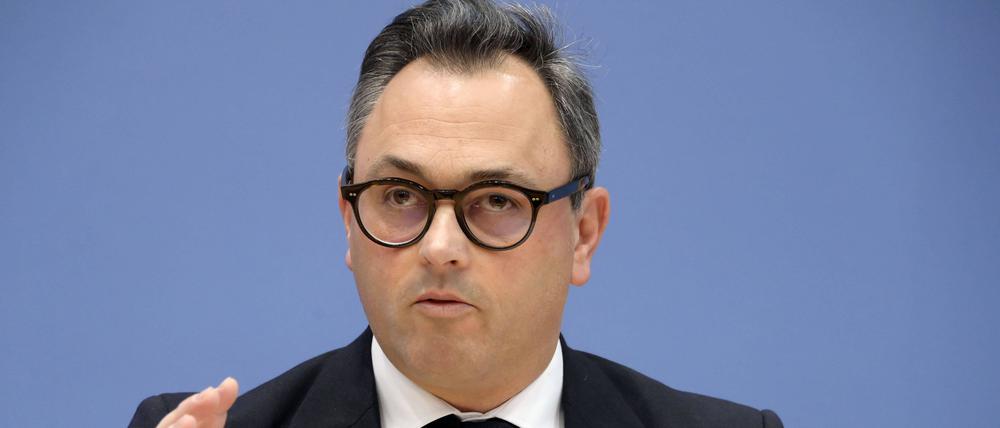  Christian Karagiannidis auf der Bundespressekonferenz.