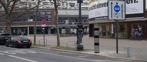 Das erste stationäre Blitzgerät gegen Raser am Berliner Kurfürstendamm.