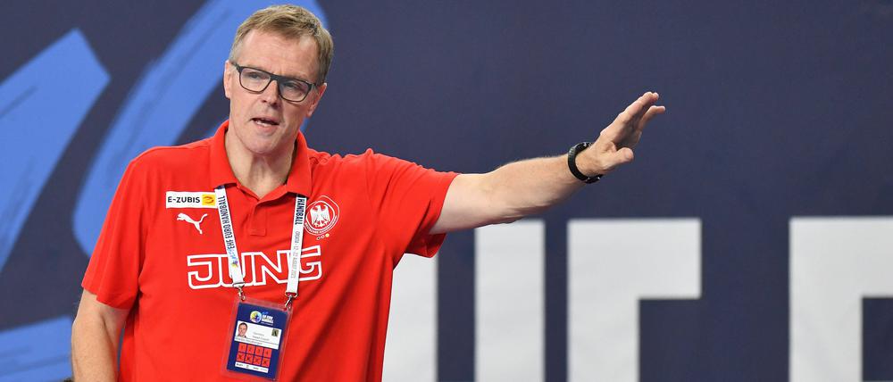 Bundestrainer Martin Heuberger bitte diesen Montag zu einem Lehrgang.