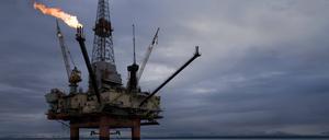 Trotz gegenteiliger Versprechen erlaubt Biden Ölförderung in Alaska.