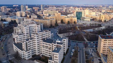 Das Gebäude der Staatsindustriebehörde Derzhprom in Charkiv - im unversehrten Zustand.
