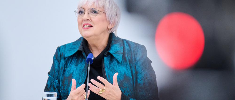Claudia Roth (Bündnis 90/Die Grünen), Staatsministerin und Beauftragte der Bundesregierung für Kultur und Medien, stellte den Kulturpass vor.