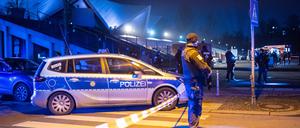 Ein Polizeieinsatz (Symbolbild).