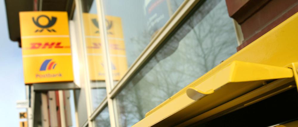 Kein üppiges Geschäft: Briefkasten vor einer Postfiliale