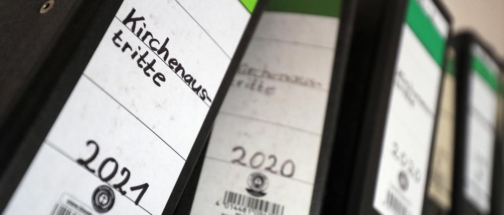 Die Kirchenaustritte in Brandenburg lagen im vergangenen Jahr auf hohem Niveau.