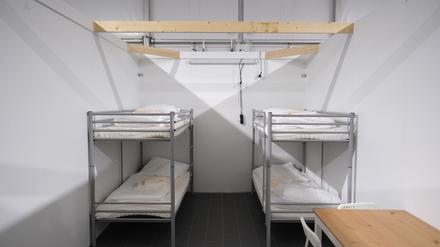 Blick in den Wohnbereich einer Flüchtlingsunterkunft.
