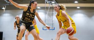 Alba-Spielerin Nina Rosemeyer (rechts) kann ganz ohne Druck aufspielen.