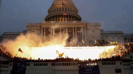 Trump-Anhänger vor dem Kapitol in Washington.