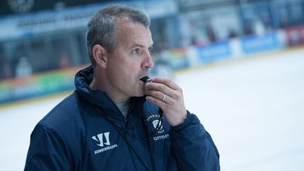 Wer tanzt noch nach seiner Pfeiffe? Serge Aubin.