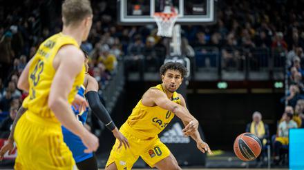 Maodo Lo und Alba hatten gegen Maccabi am Ende nichts entgegenzusetzen.