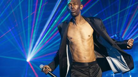 Sänger Maxi Jazz von der britischen Band Faithless trat während des 40. Paleo Festivals auf.