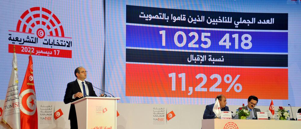 Pressekonferenz der Wahlbehörde in Tunis nach Parlamentswahlen im Dezember.
