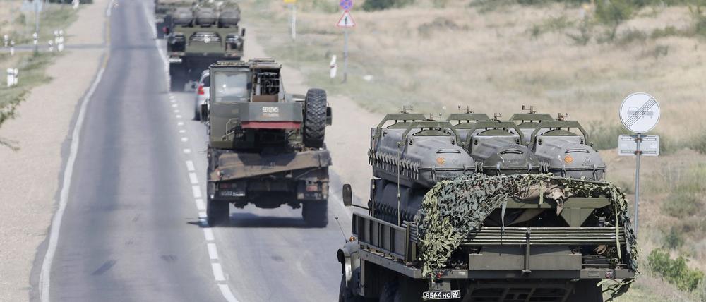 Russische Fahrzeuge.
