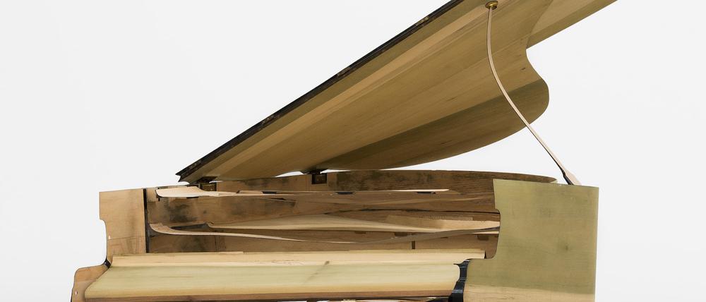 Im früheren Leben ein echter Flügel: Benjamin Houlihans „skinny grand piano“ (2015). Foto: Hye-Mi Kim