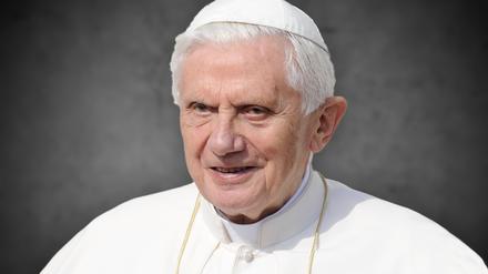 Papst Benedikt XVI. bei einem Deutschlandbesuch im Jahr 2011 in Berlin.