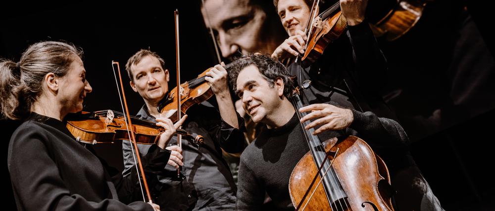 Das in Berlin ansässige Kuss Quartett mit Jana Kuss, Oliver Wille, William Coleman und dem Cellisten Mikayel Hakhnazaryan (v.l.).