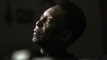 Die brasilianische Fußball-Legende Pele, aufgenommen während der Eröffnung einer Ausstellung über ihn. 