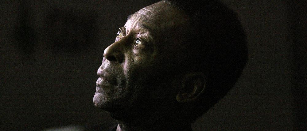 Die brasilianische Fußball-Legende Pelé, aufgenommen während der Eröffnung einer Ausstellung über ihn.
