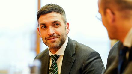 Konstantin Kuhle findet die Aussagen der SPD passen nicht zu ihrer früheren Politik