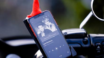 Mit 802 Millionen Abrufen streamten die Deutschen an Heiligabend so viel Musik wie noch nie zuvor binnen 24 Stunden.